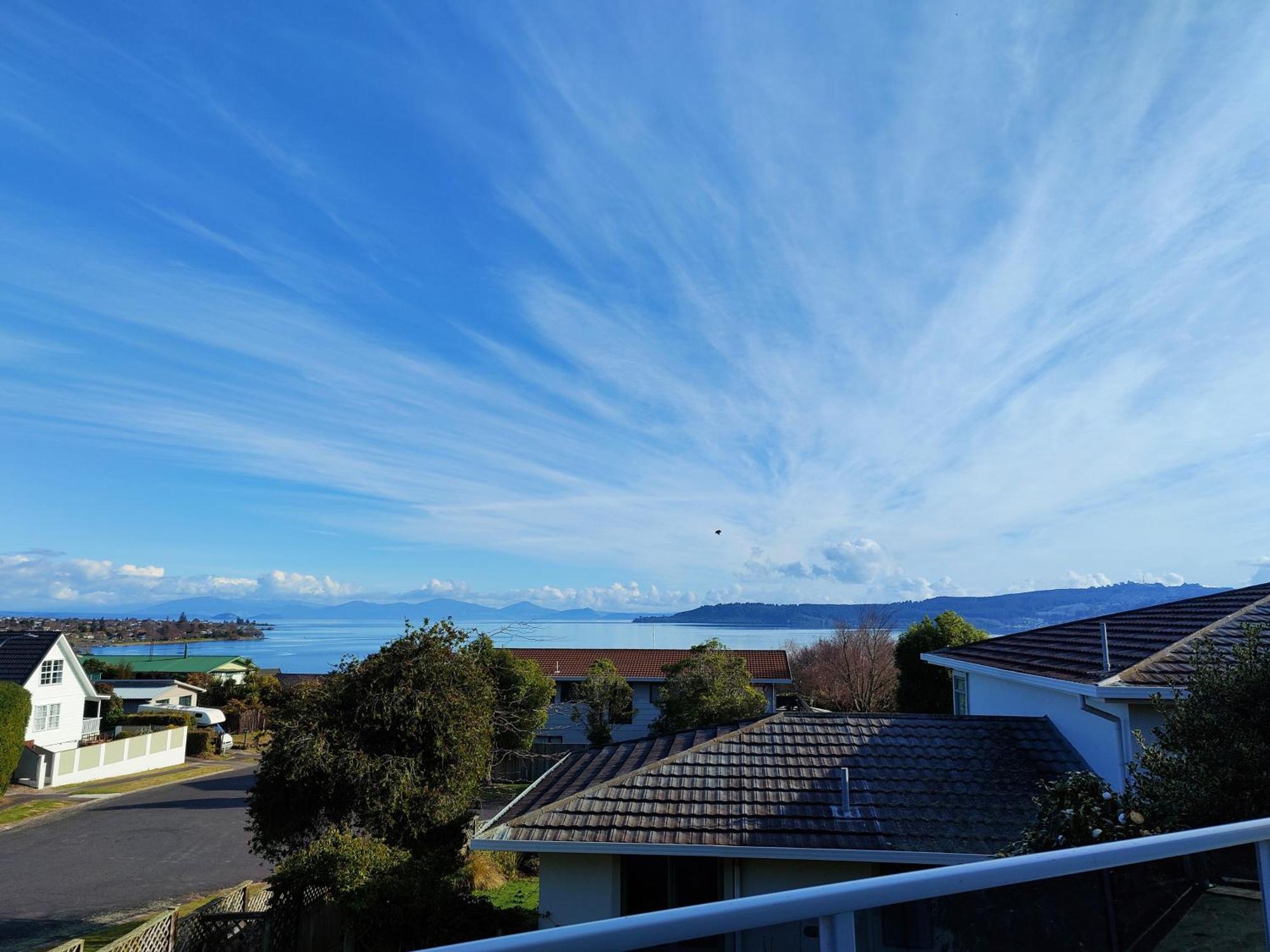 Delight In Birch-Lake View Holiday Home Lago Lago Taupo Esterno foto