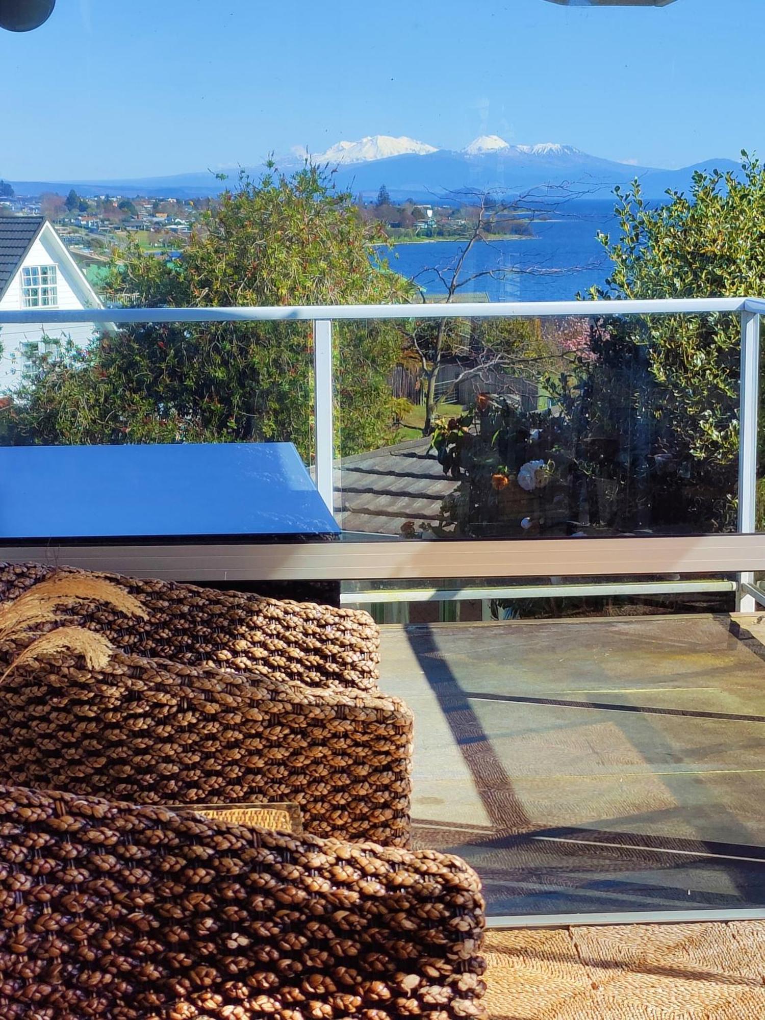 Delight In Birch-Lake View Holiday Home Lago Lago Taupo Esterno foto